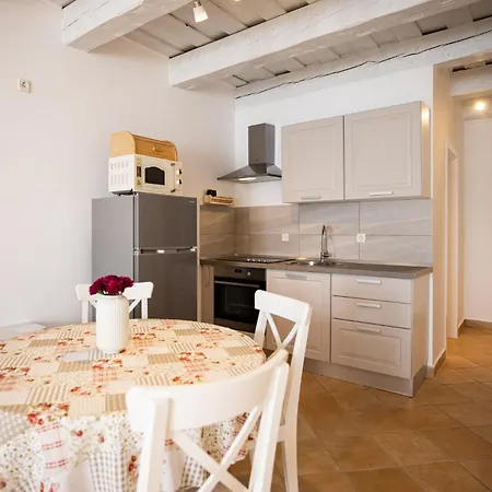 New! Seaside Nora, Apartmán Maslenica