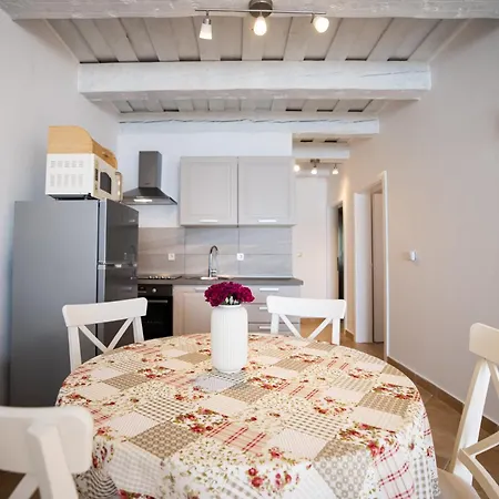 New! Seaside Nora,